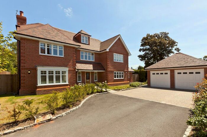 6 Bedroom Detached House To Rent In Wrens Hill, Oxshott, KT22