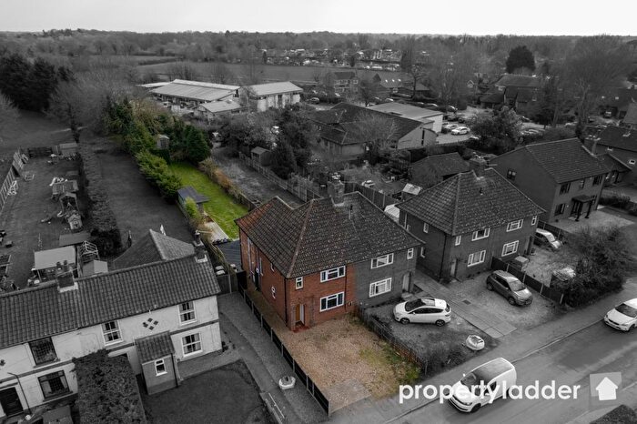 3 Bedroom Semi-Detached House For Sale In Rectory Road, Coltishall, Norwich, NR12
