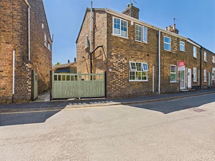 2 Bedroom End Of Terrace House For Sale In Caroline Street, Alford, LN13