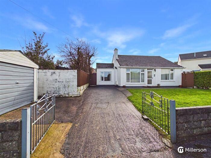 3 Bedroom Detached Bungalow For Sale In Rosevale Crescent, Camborne, TR14