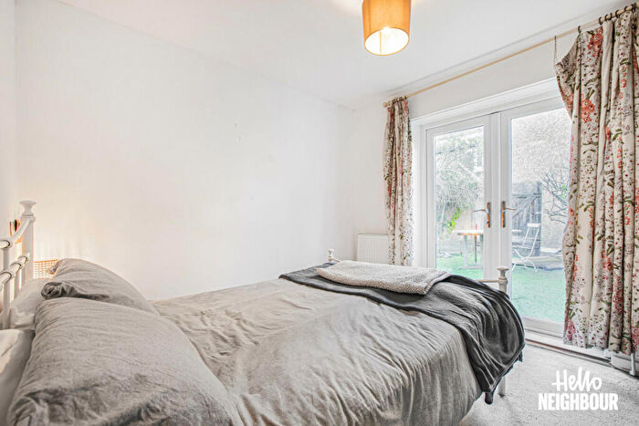 2 Bedroom Apartment To Rent In Kemerton Road, London, SE5