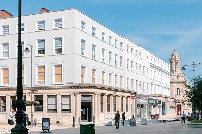 1 Bedroom Apartment To Rent In High Street, Cheltenham, GL50