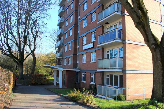 2 Bedroom Flat To Rent In Ashfield House, Brompton Pool Road, B28