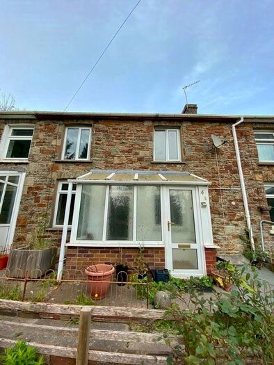3 Bedroom Cottage To Rent In Cae Bryn Terrace, Brynmenyn, Bridgend, CF32