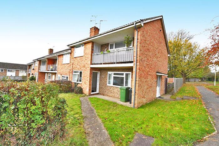 2 Bedroom Maisonette To Rent In Birchington Close, Maidstone, ME14