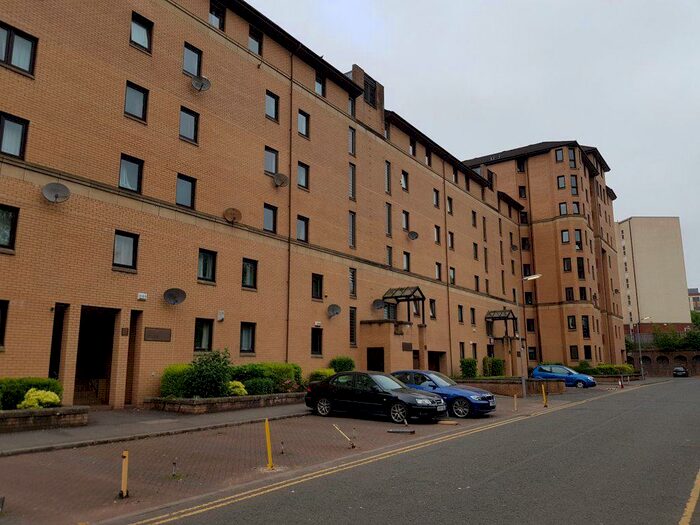 2 Bedroom Flat To Rent In Flat, Parsonage Square, G4