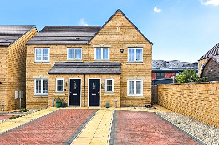 2 Bedroom Semi-Detached House To Rent In Buttersyke Way, Pannal, HG3