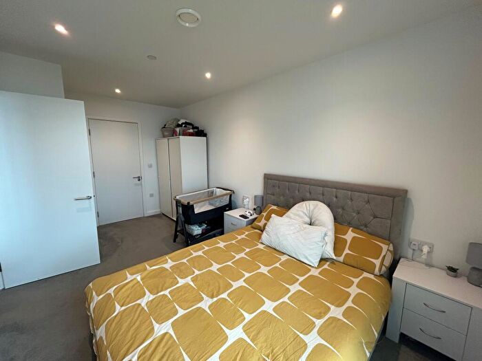 2 Bedroom Apartment To Rent In Wharf End, Trafford Park, Manchester, M17