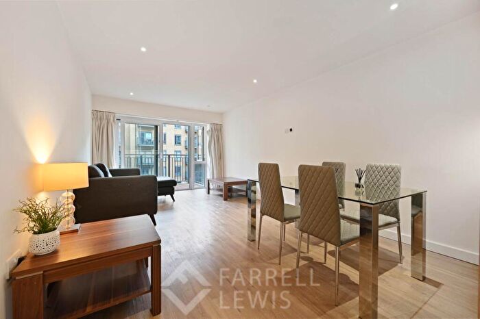 2 Bedroom Flat To Rent In Boulevard Drive, Colindale, NW9