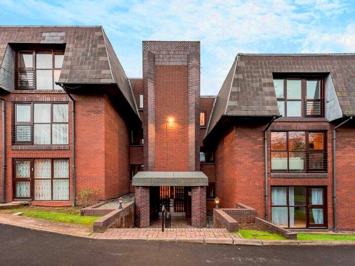 2 Bedroom Flat To Rent In Broadhurst Avenue, Edgware, HA8