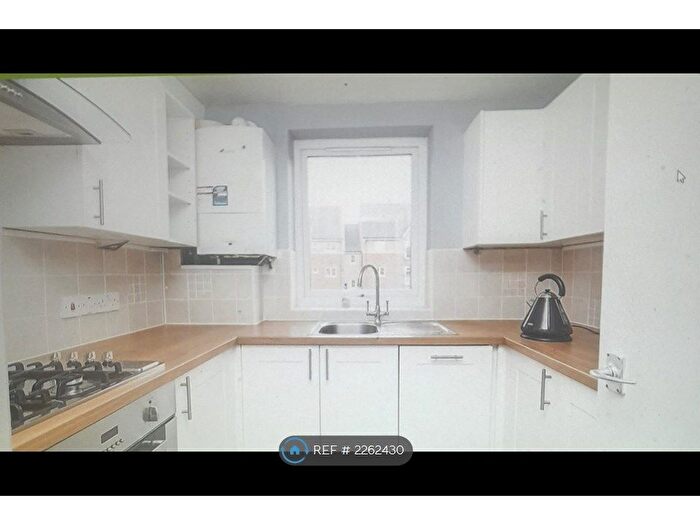 2 Bedroom Flat To Rent In Moira Street, Loughborough, LE11