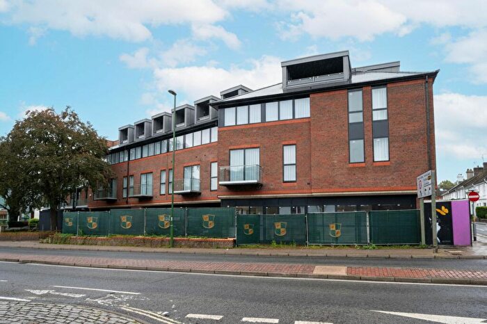 2 Bedroom Apartment To Rent In Norfolk Road, Horsham, RH12