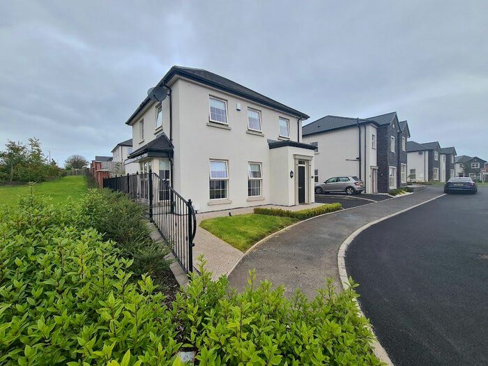 3 Bedroom Detached House For Sale In Helens Wood Way, Bangor, BT19