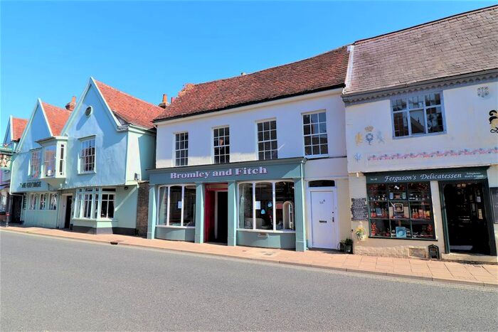 2 Bedroom Flat To Rent In High Street, Hadleigh, Ipswich, IP7