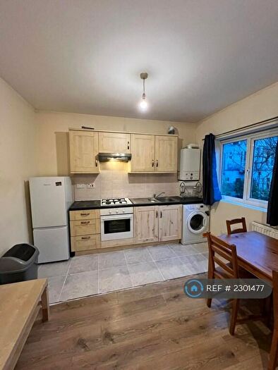 1 Bedroom Flat To Rent In Dalston Lane, London, E8