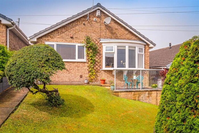 3 Bedroom Bungalow For Sale In Ridgeway Gardens, Brighouse, HD6
