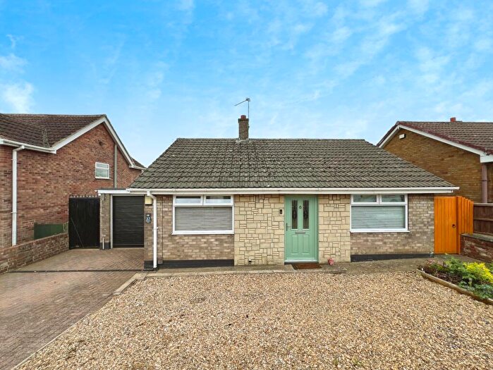 2 Bedroom Bungalow For Sale In Saltersford Road, Grantham, NG31