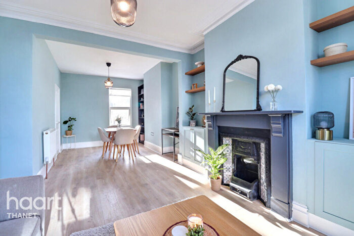 3 Bedroom Terraced House For Sale In Southwood Road, Ramsgate, CT11