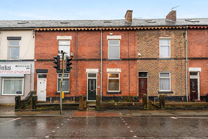 3 Bedroom Terraced House For Sale In Bolton Road, Radcliffe, M26