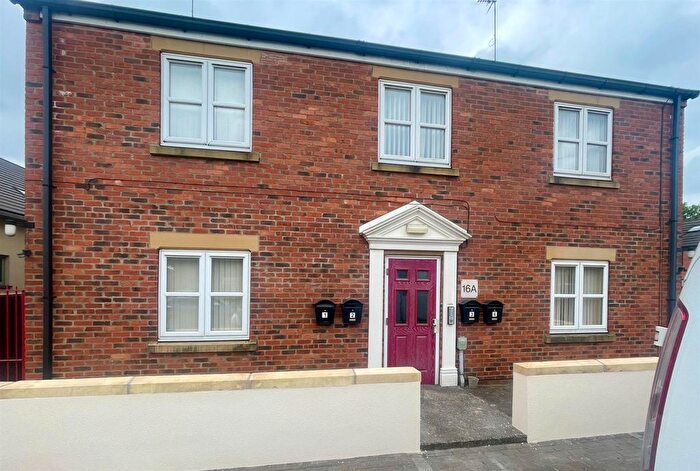 2 Bedroom Flat To Rent In The Mews, Coltman Street, Hull, HU3