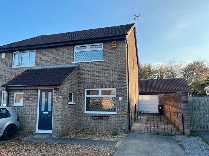 2 Bedroom Semi-Detached House To Rent In Ravenswood, Longwell Green, Bristol, BS30
