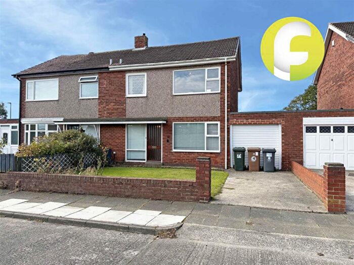 3 Bedroom Semi-Detached House For Sale In Newlands, Marden, Cullercoats, NE30