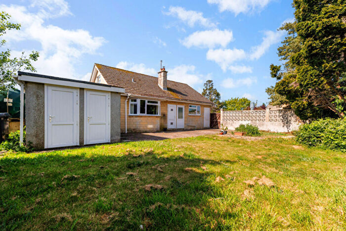 2 Bedroom Detached Bungalow For Sale In The Street, Broughton Gifford, SN12
