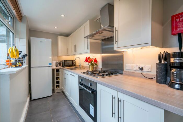 4 Bedroom Terraced House To Rent In West Parade, Lincoln, LN1