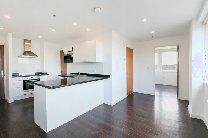 1 Bedroom Flat To Rent In Cherrydown East, SS16