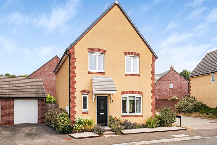 4 Bedroom Detached House For Sale In King Street, Faringdon, Oxfordshire, SN7