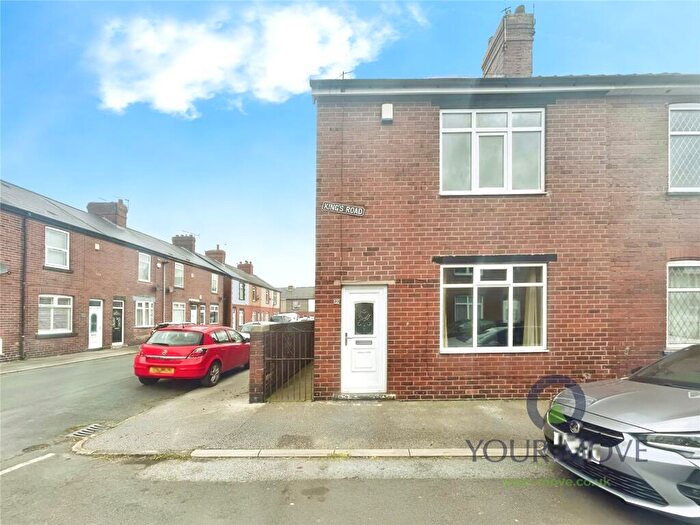 3 Bedroom End Of Terrace House To Rent In Kings Road, Cudworth, Barnsley, South Yorkshire, S72