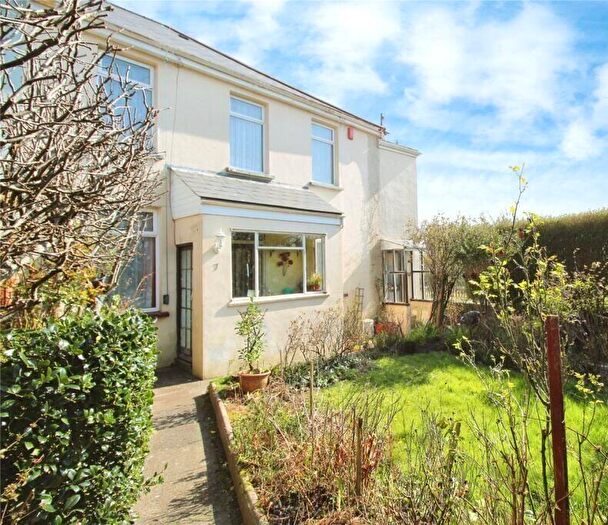 2 Bedroom End Of Terrace House For Sale In Moor View, Laira, Plymouth, Devon, PL3