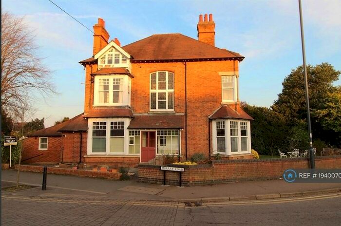 2 Bedroom Flat To Rent In Manor House, Rugby, CV21