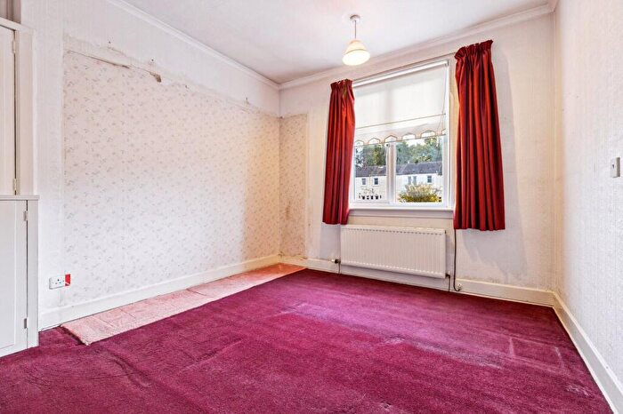 3 Bedroom Terraced House For Sale In Nether Auldhouse Road, Newlands, Glasgow, G43