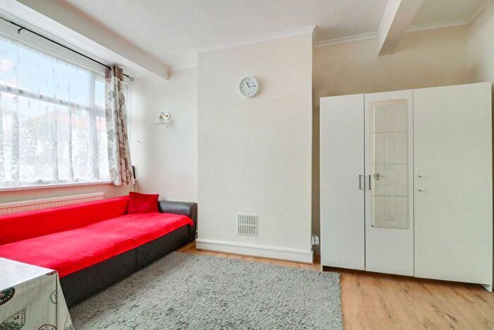 3 Bedroom Terraced House To Rent In Reynolds Drive, Edgware, HA8