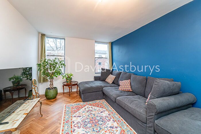 3 Bedroom Terraced House To Rent In Caldy Walk, Islington, London, N1