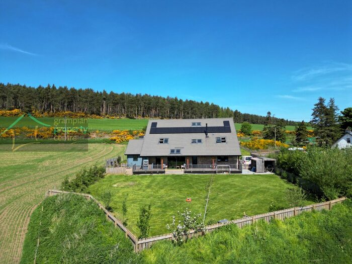 6 Bedroom Detached House For Sale In Mosstowie, Elgin, IV30