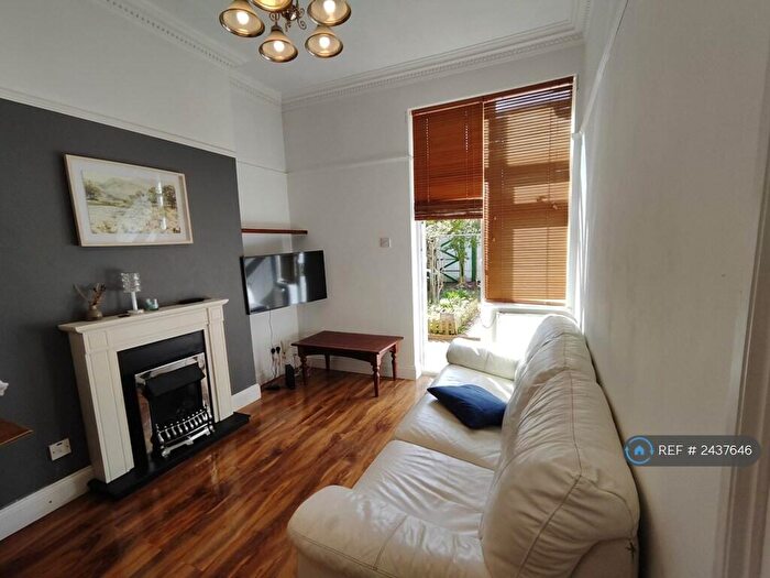 1 Bedroom Maisonette To Rent In Weldon Crescent, Harrow, HA1