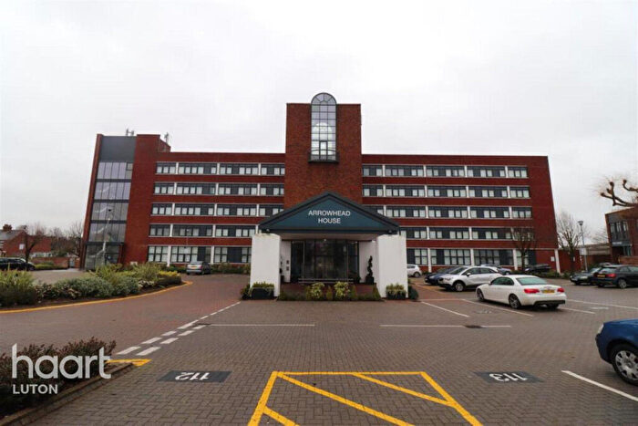 2 Bedroom Apartment To Rent In Laporte Way, Luton, LU4