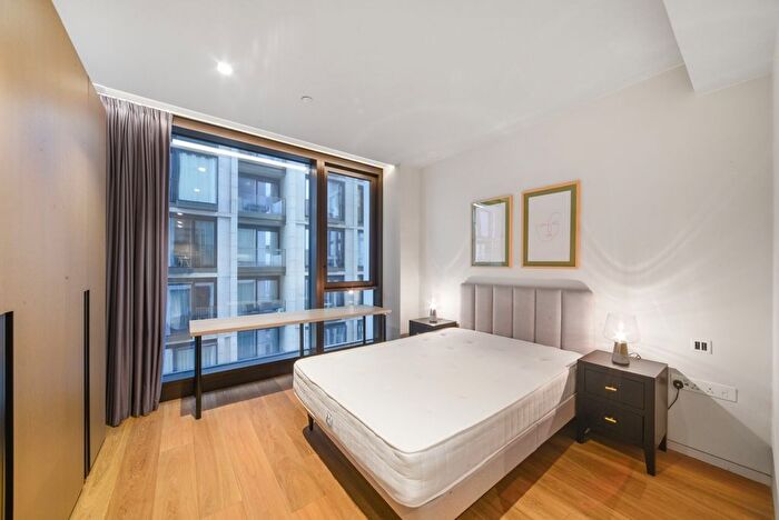2 Bedroom Flat To Rent In Casson Square, London, SE1