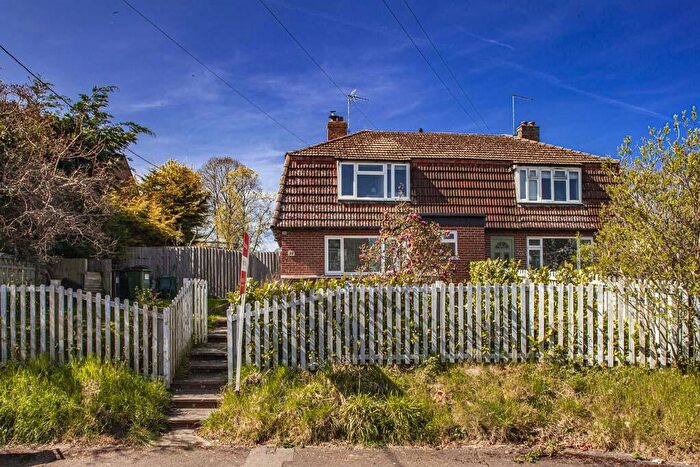 3 Bedroom House For Sale In Moreton Road, Aston Upthorpe, OX11