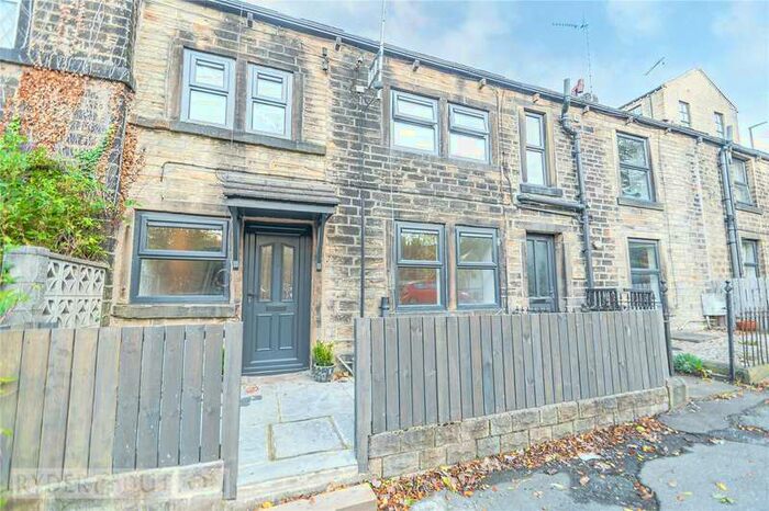 2 Bedroom Terraced House For Sale In 54 Penistone Road, New Mill, Holmfirth, HD9
