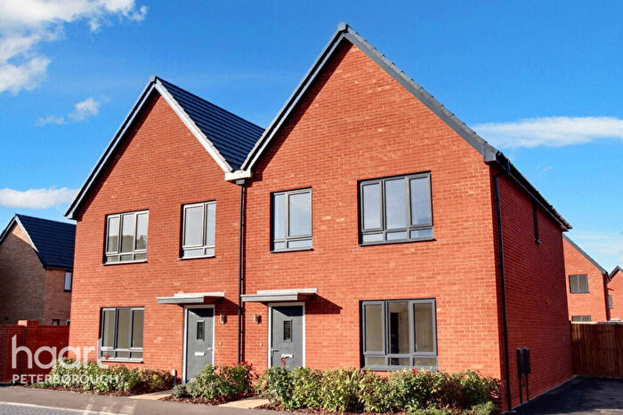 4 Bedroom Semi Detached House For Sale In Wydon Road, Peterborough, PE7