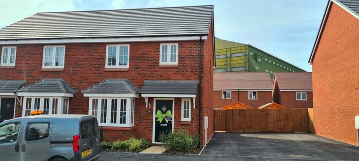 3 Bedroom Semi-Detached House To Rent In Mason Road, Shortstown, Bedford, MK42