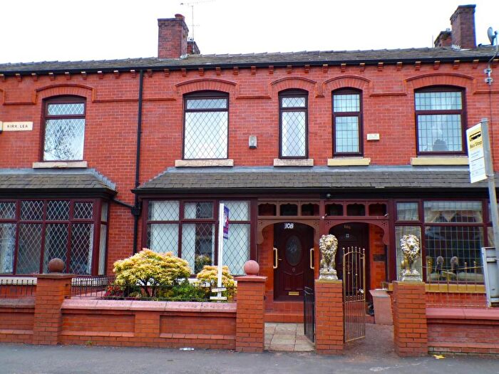 3 Bedroom Terraced House For Sale In Droylsden Road, Newton Heath, Manchester, M40