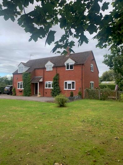 3 Bedroom Detached House For Sale In Willersey Road, Badsey, Evesham, WR11
