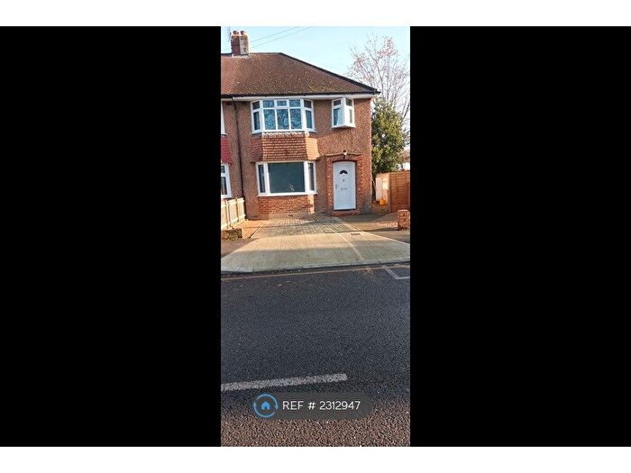 3 Bedroom Semi-Detached House To Rent In Rhodrons Avenue, Chessington, KT9