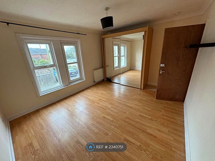 4 Bedroom Terraced House To Rent In Stratton Road, Southampton, SO15