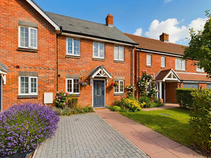 2 Bedroom End Of Terrace House To Rent In Deerleap Lane, Rowland's Castle, PO9