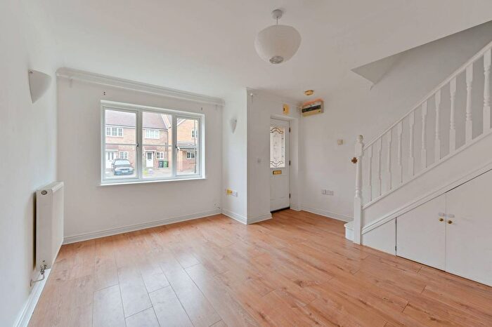 2 Bedroom End Of Terrace House To Rent In South Road, Wimbledon, London, SW19